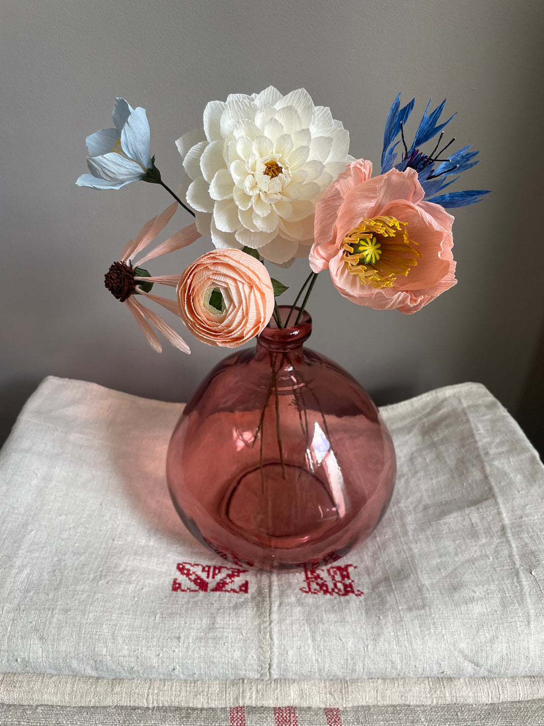 Six Flower Mix including White Dahlia