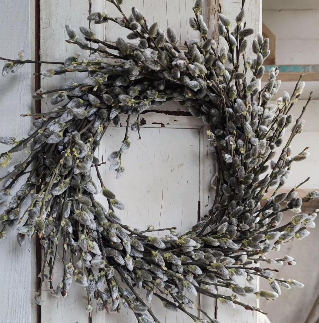 Spring Pussy Willow Easter Wreath
