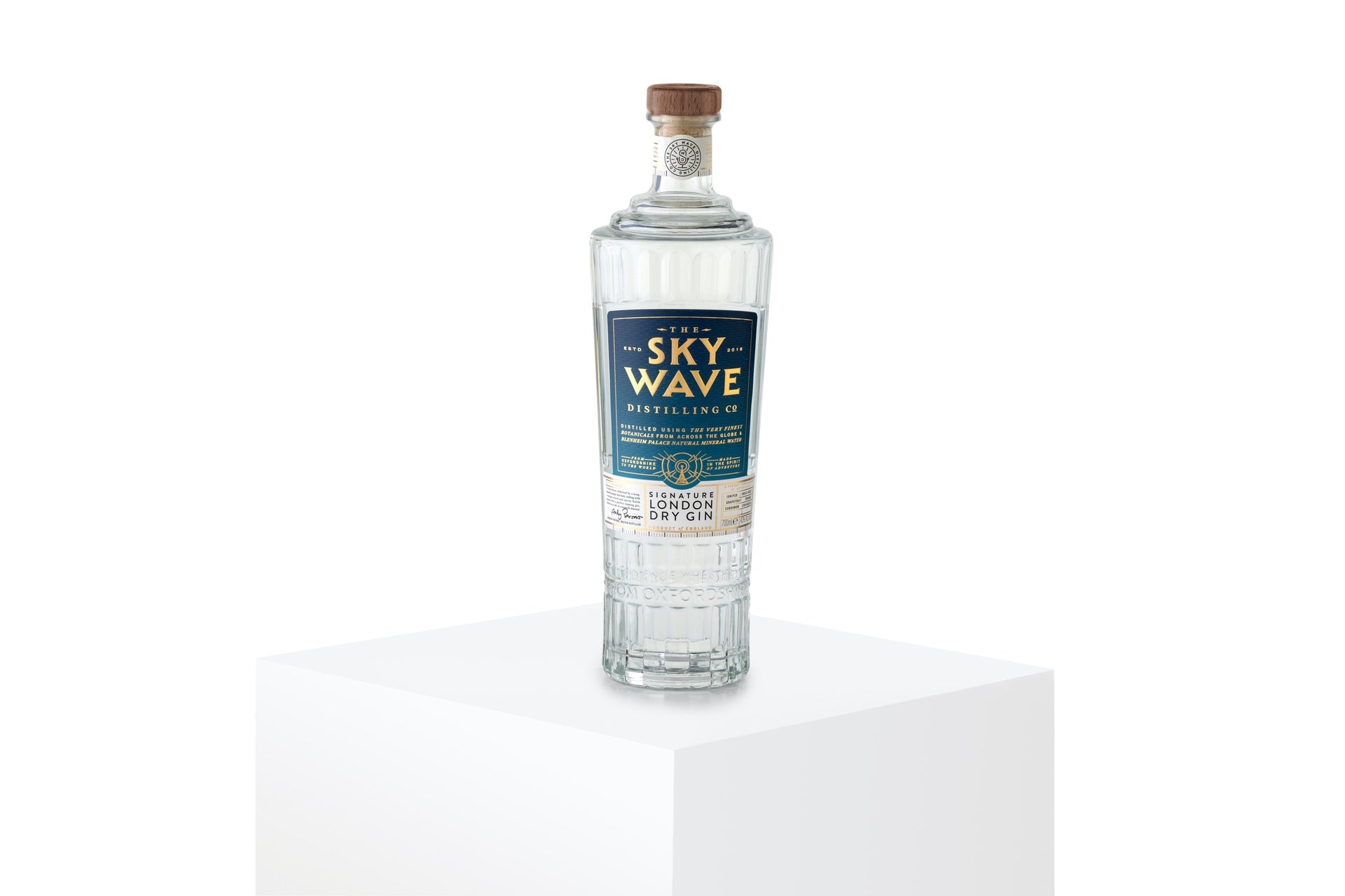 Sky Wave Signature London Dry Gin – Officially the World's Best Contemporary Gin