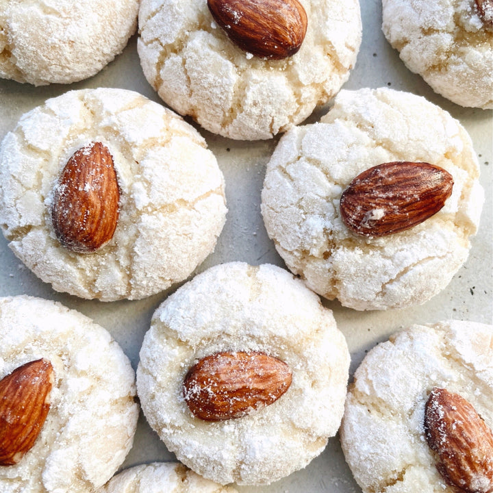 Amaretti Biscuits