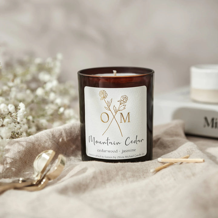 Cedarwood and Jasmine Scented Candle - Mountain Cedar